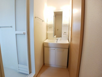 【洗面所】 | Ｎｅｏエミサト　Ａ | コンパクトで使いやすい洗面所