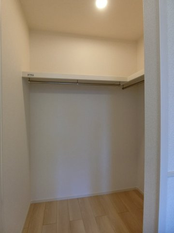 ヒカルサ境港渡町ウエストの収納