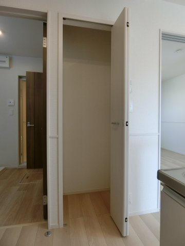 ヒカルサ境港外江町イーストⅡの収納
