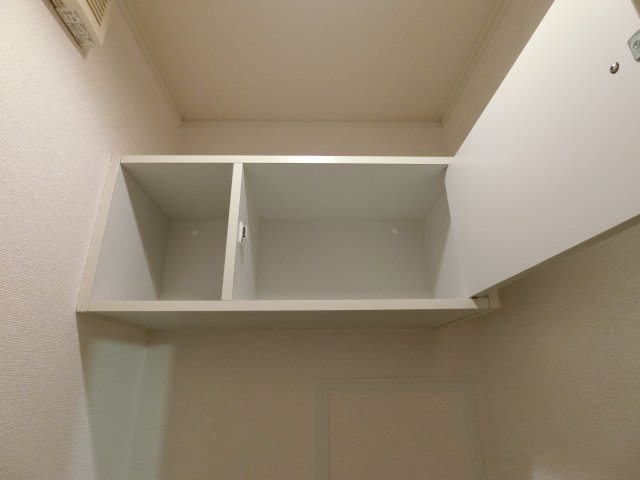 パンテオン　Ｂの収納