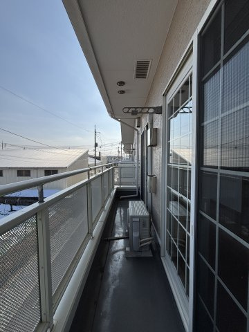 サンリュー　０７　Ｃのバルコニー