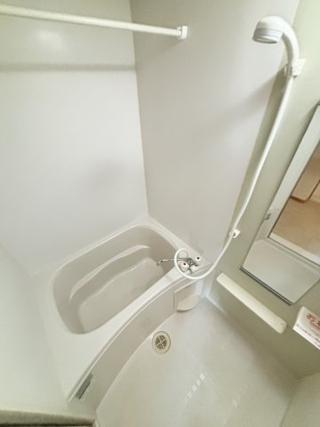 サンリュー　０７　Ｃの浴室