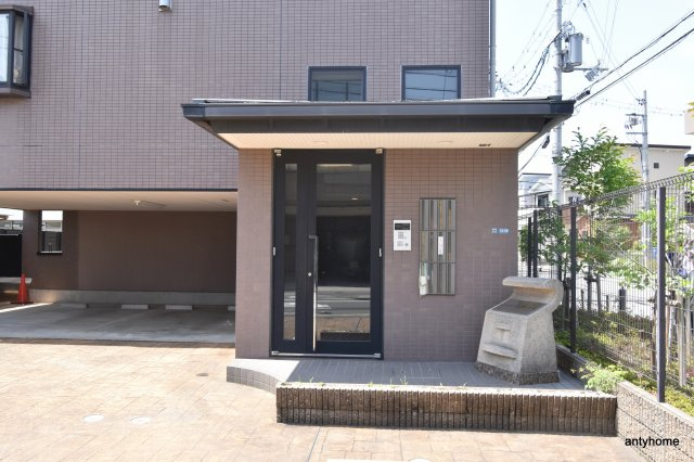 シャルマン・クレールのエントランス