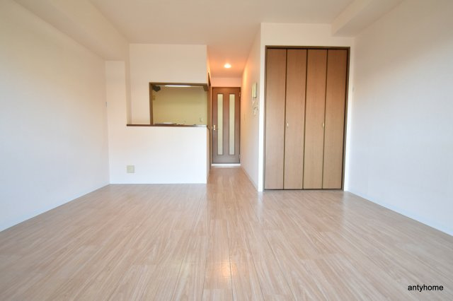 シャルマン・クレールの居間・リビング