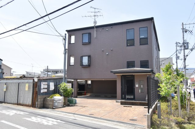 シャルマン・クレールの外観