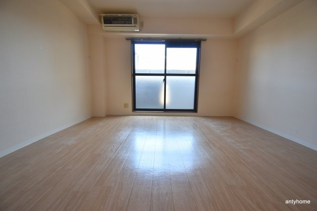 シャルマン・クレールの居間・リビング