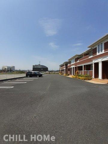 カーサ　フェリーチェ　Ａの駐車場|当社、チルホームのHPもご覧ください(^^)/物件情報多数♪