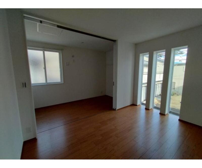 【洋室】 | Azalea境南町