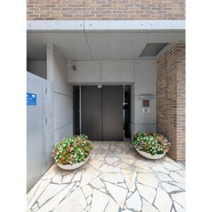 エクセレンシア天神のエントランス
