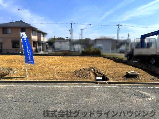 小野市神明町４区画2号地の前面道路含む現地写真
