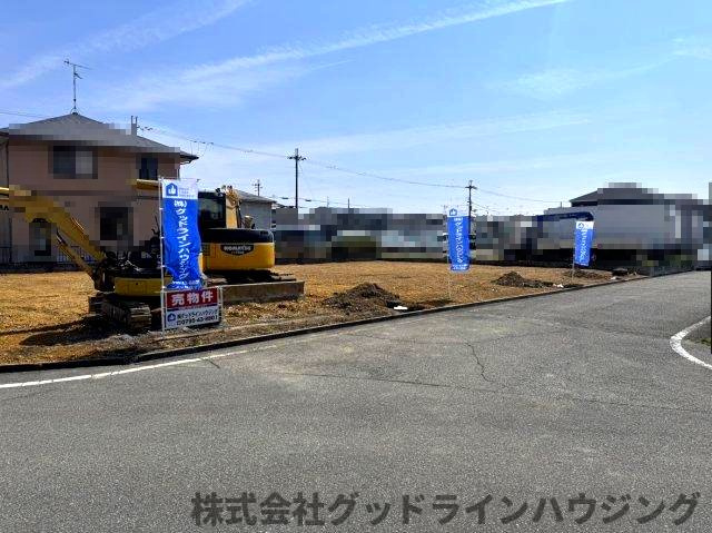 小野市神明町４区画2号地の前面道路含む現地写真