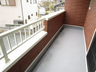 【バルコニー】 | サニーヴィラ | バルコニー付きです