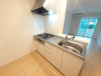 【キッチン】 | グラン・アルカディア | 使いやすいキッチンです