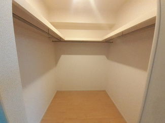 【洗面所】 | グラン・アルカディア | 広い洗面スペース