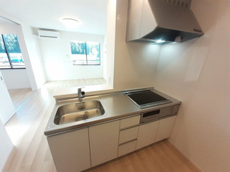 【キッチン】 | ポスト　フォルトナートＡ | きれいなキッチンです