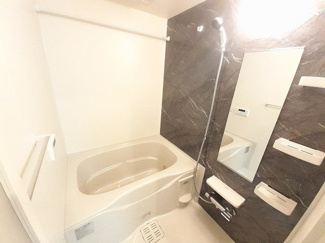 【内装】 | ポスト　フォルトナートＡ | 内装は落ち着いています