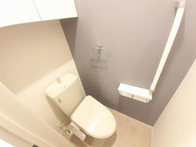 アンフィニ土浦Ａのトイレ|コンパクトで使いやすいトイレです