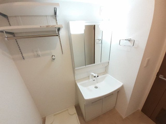 【洗面所】 | アンフィニ土浦Ｂ | コンパクトで使いやすい洗面所