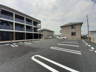 【駐車場】 | ヒカルサ土浦滝田 | 駐車場完備です