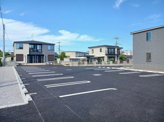 【駐車場】 | オフショアⅤ | 駐車場があります