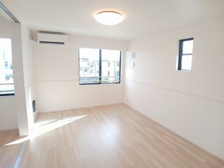 【居間・リビング】 | オフショアⅤ | 使いやすい居間です