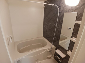 【浴室】 | オフショアⅤ | お風呂で日々の疲れを落としましょう