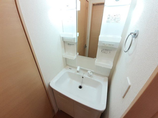 【洗面所】 | ノーヴァ・トワーレ | 使いやすい洗面所です