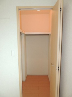 【収納】 | ベリーヒルズＡ | 十分な収納スペースがあります