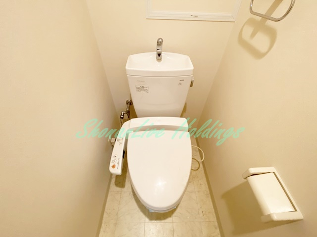 藤沢市鵠沼石上３丁目の賃貸マンションのトイレ