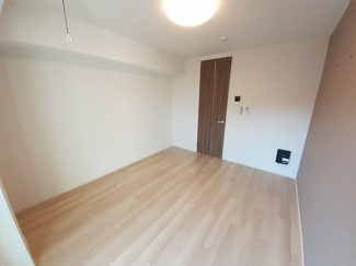 【内装】 | ホワイトセイルⅡ | 明るい室内です