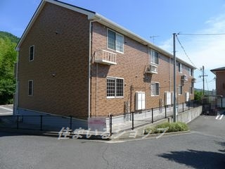 広島市安佐北区可部東１丁目のアパートの外観