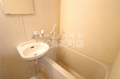 【浴室】 | エクシード弁天II | お風呂です