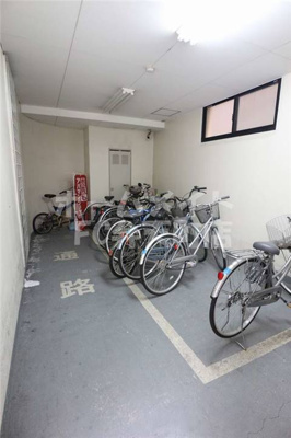 【その他共用部分】 | エクシード弁天II | 駐輪場です