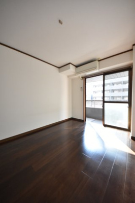 【居間・リビング】 | メゾンロージェ