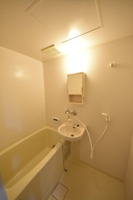 【浴室】 | メゾンロージェ