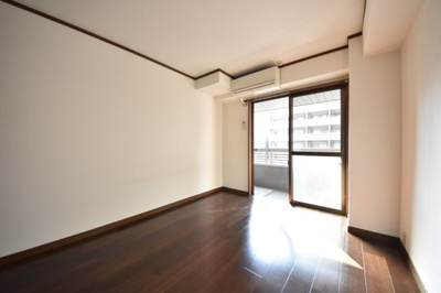 【居間・リビング】 | メゾンロージェ