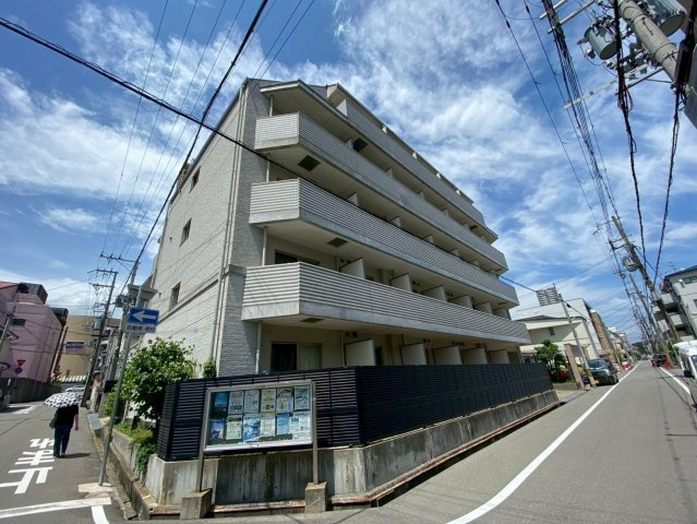 ロアール神戸住吉の外観