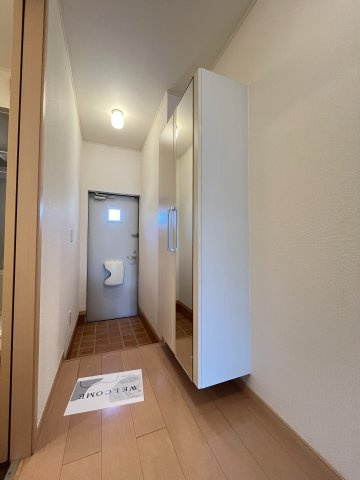 ＮＭＯＮ　Ａの玄関