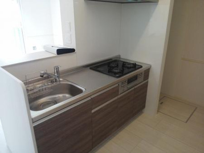 【キッチン】 | エクセルシオールパークB | 3口コンロのシステムキッチン