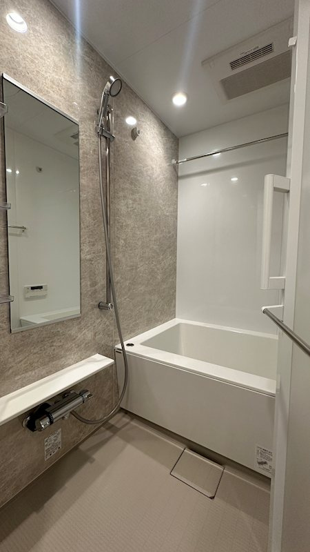 ZOOM本郷の浴室|※写真は同タイプの別室になります