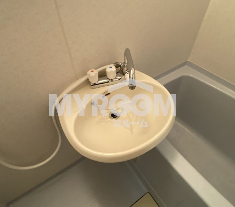 ジェイハウス大久保の洗面所