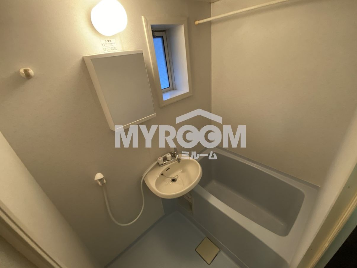 ジェイハウス大久保の浴室