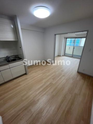 藤の邸 江戸堀の居間・リビング