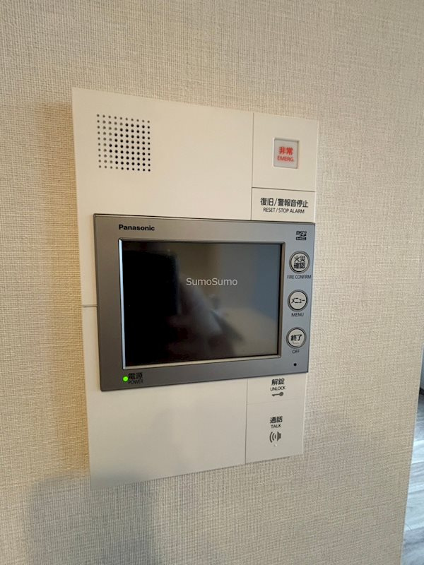プレサンスロジェドーム前のセキュリティ