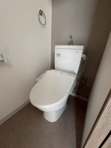 La CASA 上汐のトイレ