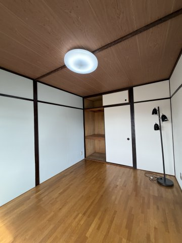 高倉台12団地61号棟の寝室