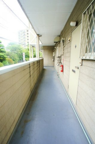 グレースコーポ湯の坂のロビー