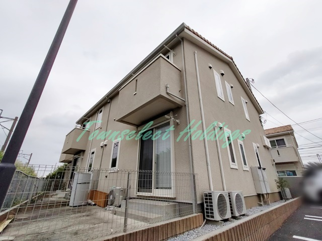 茅ヶ崎市中島のアパートの外観