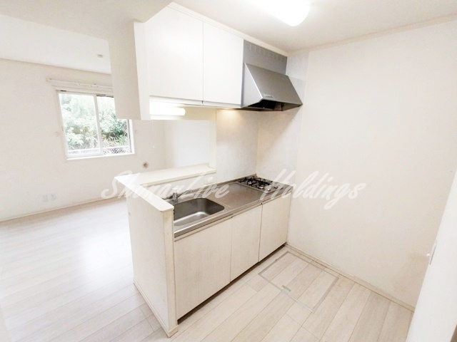 茅ヶ崎市中島のアパートのキッチン