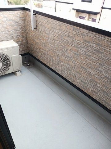 リオ・ラド・パティオ　Ａのバルコニー|開放的で明るい空間を演出してくれるバルコニーです